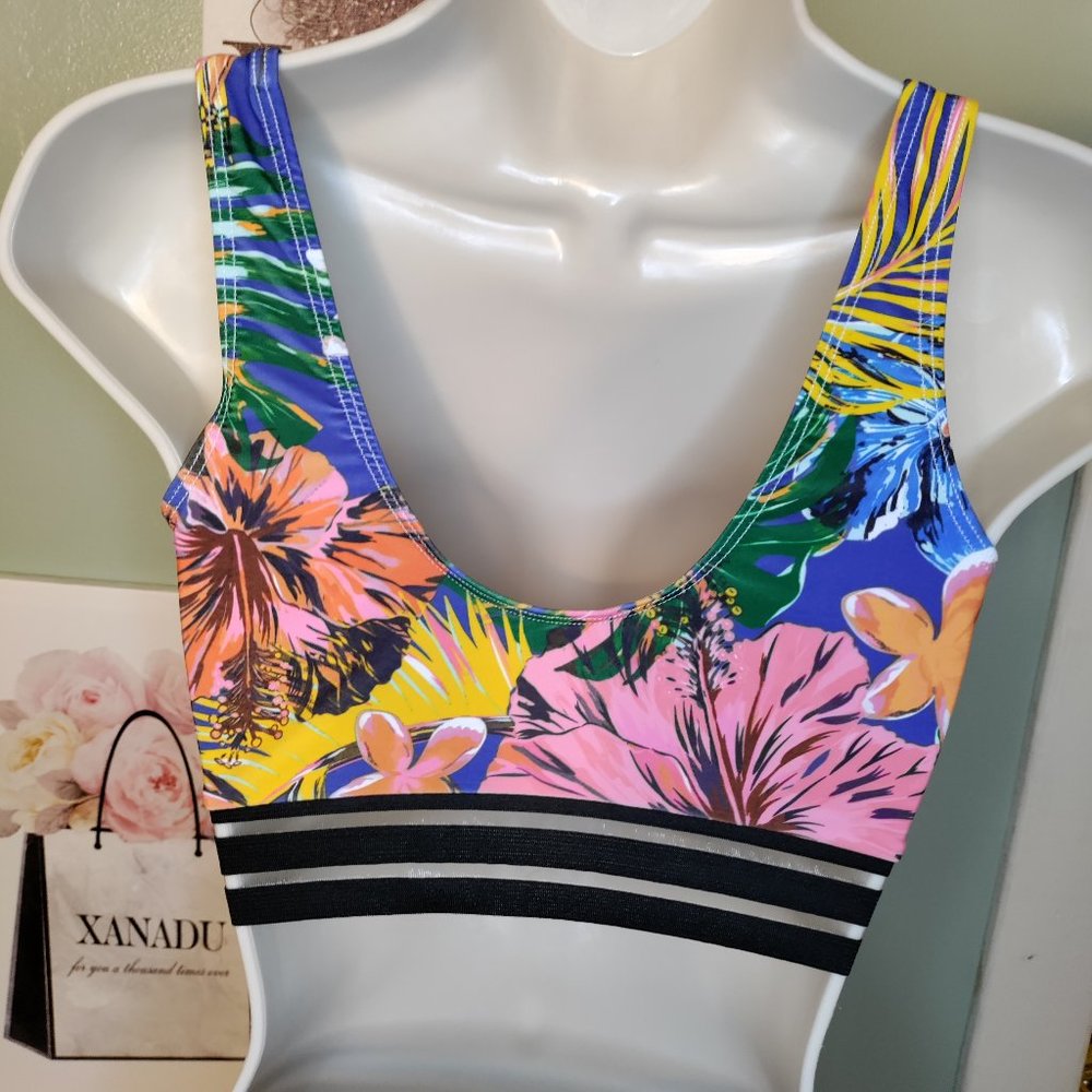 Tropical Print Two Piece Bikini - Picture 4 of 7